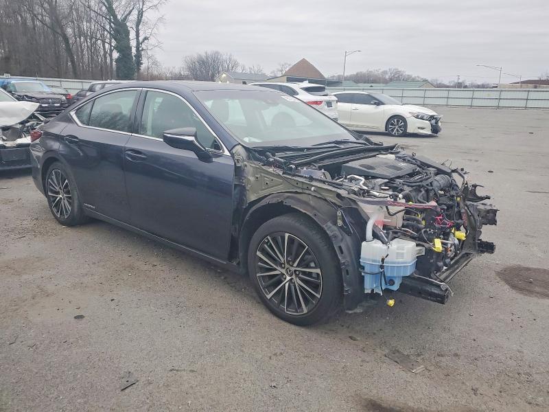 2022 Lexus Es 300h Base
