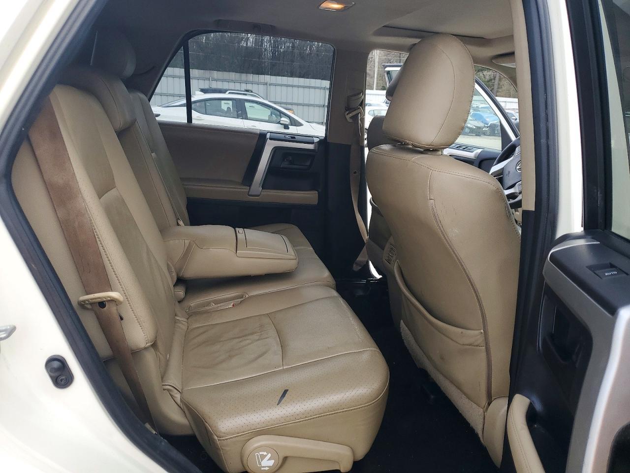 2011 Toyota 4runner SR5
