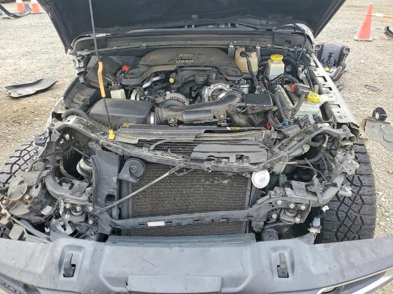 2021 Jeep Gladiator Sport