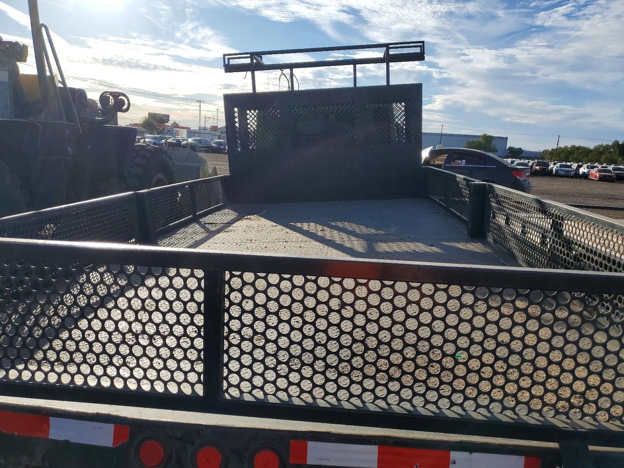 2017 Mitsubishi FE FEC52S Flatbed Truck