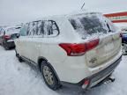 2016 Mitsubishi Outlander es