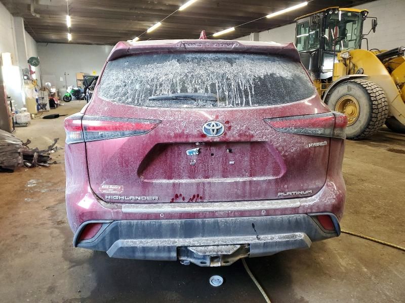 2021 Toyota Highlander Hybrid Platinum