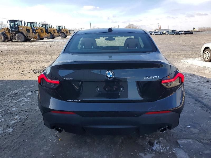2024 BMW 230xi