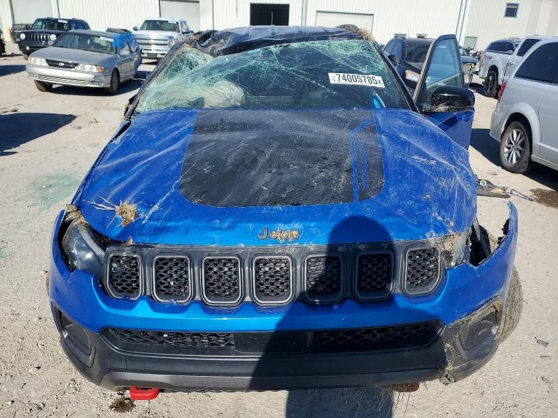2023 Jeep Compass Trailhawk