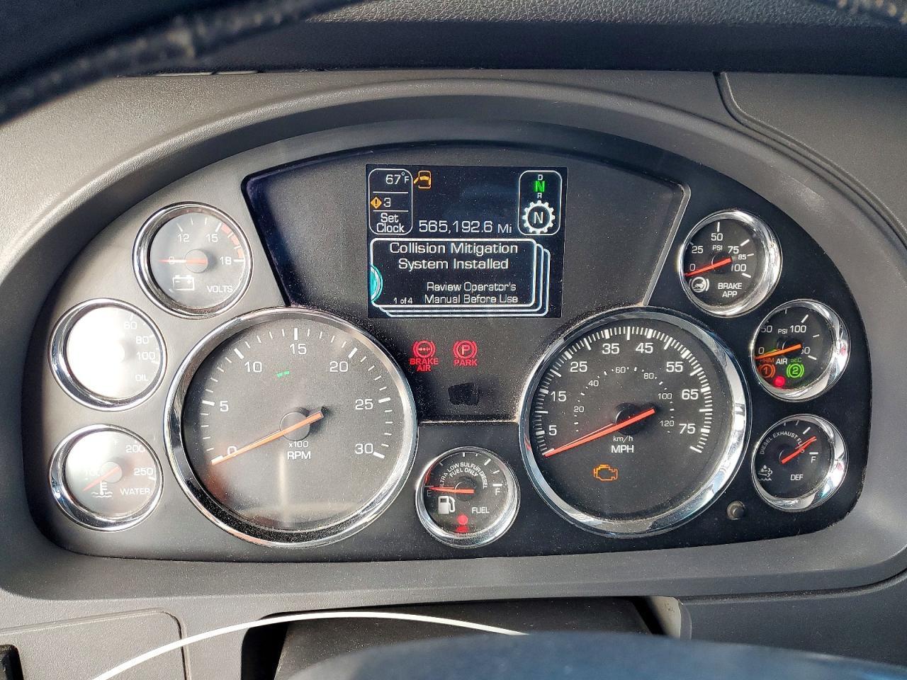 2020 Kenworth T680 Semi Truck