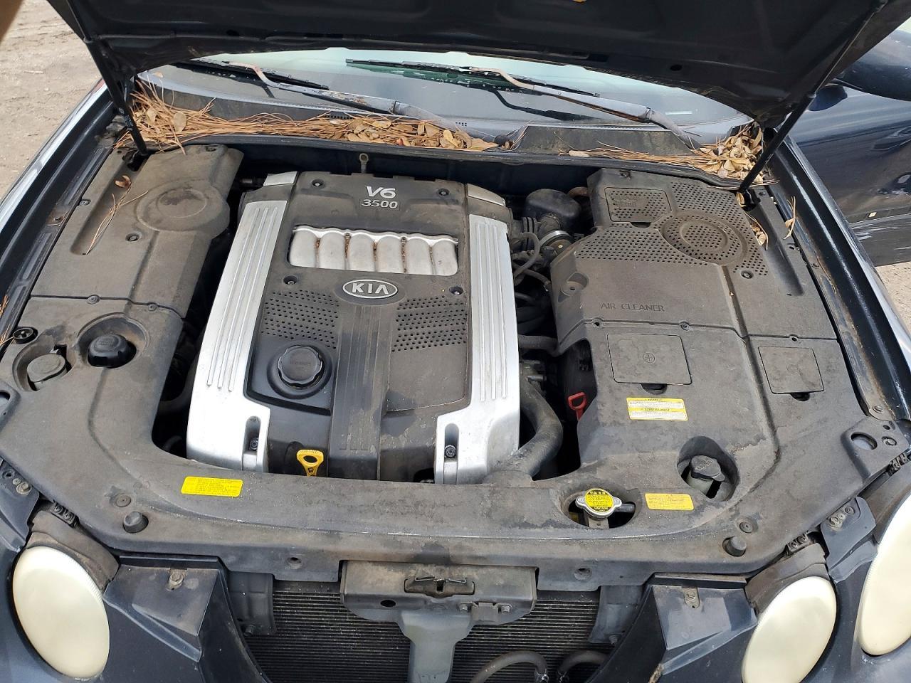 2005 KIA Amanti