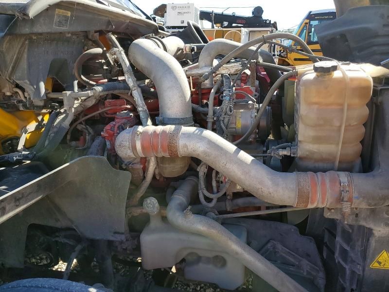 2015 International Prostar Semi Truck