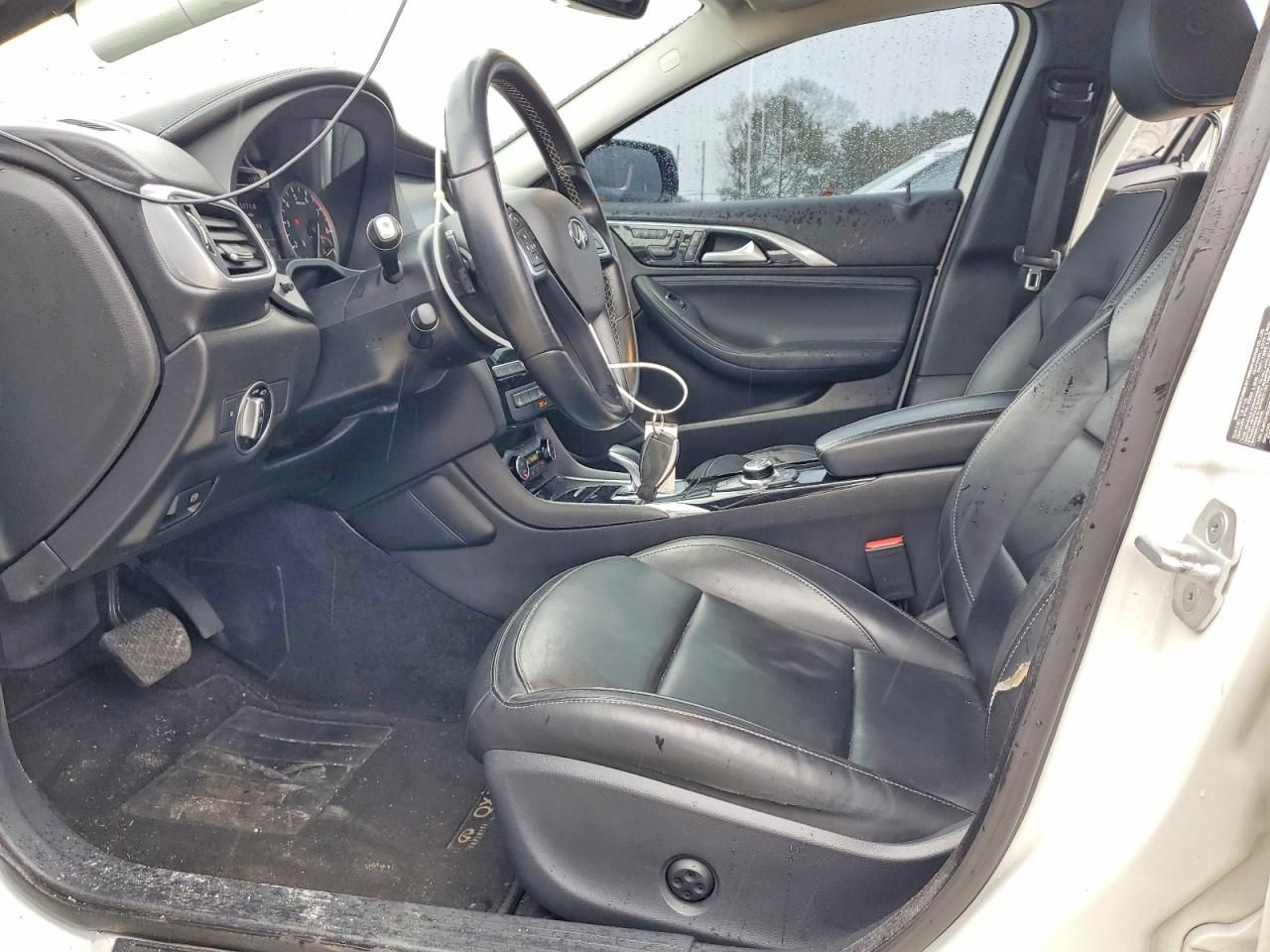 2017 Infiniti Qx30 Base