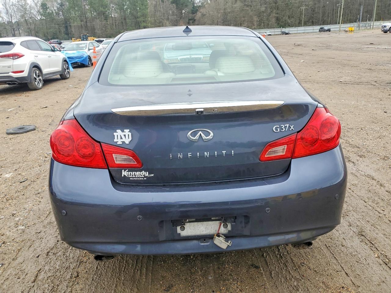 2012 Infinity G37