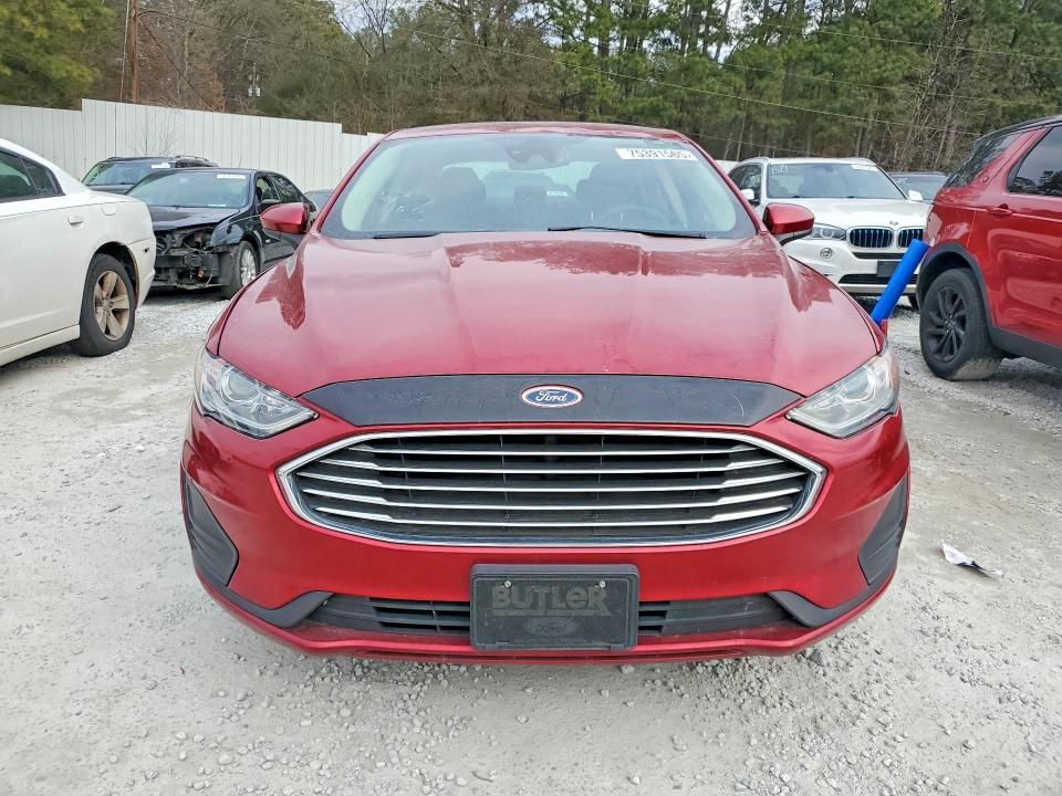 2019 Ford Fusion se