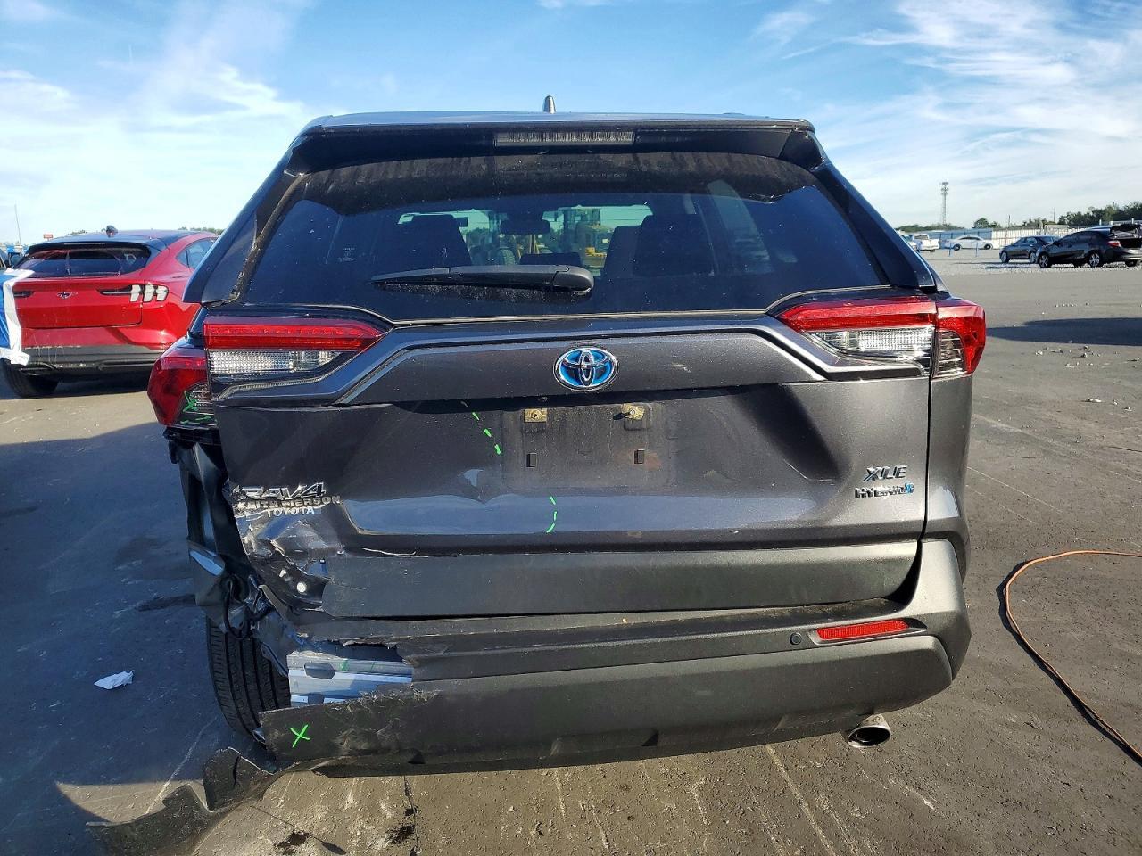 2024 Toyota Rav4 xle