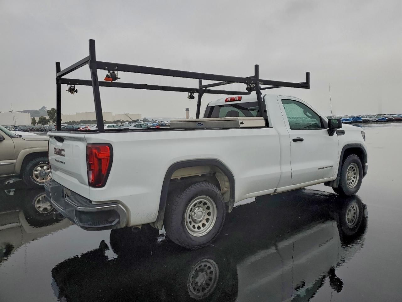 2022 GMC Sierra C1500