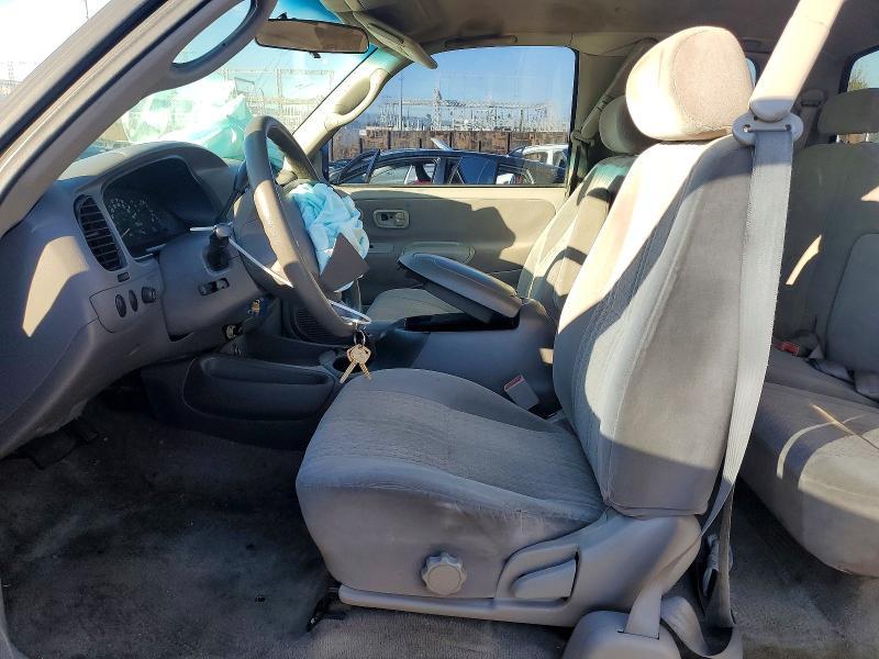 2003 Toyota Tundra Access cab SR5