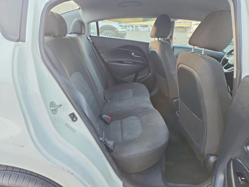 2017 KIA Rio lx