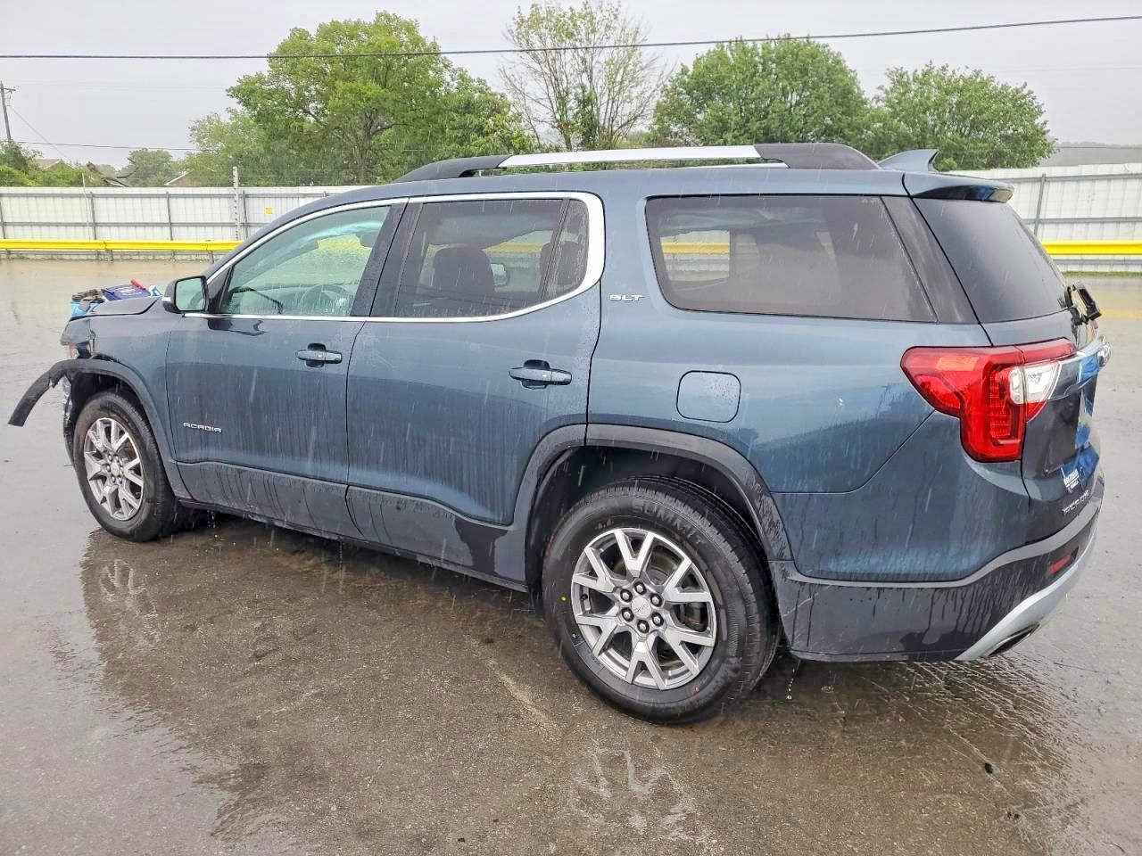 2020 GMC Acadia slt