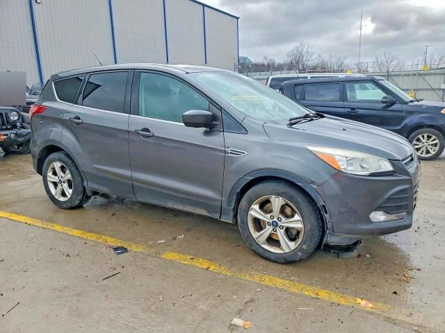 2015 Ford Escape se