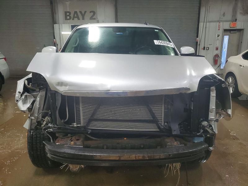 2012 GMC Yukon xl K1500 slt