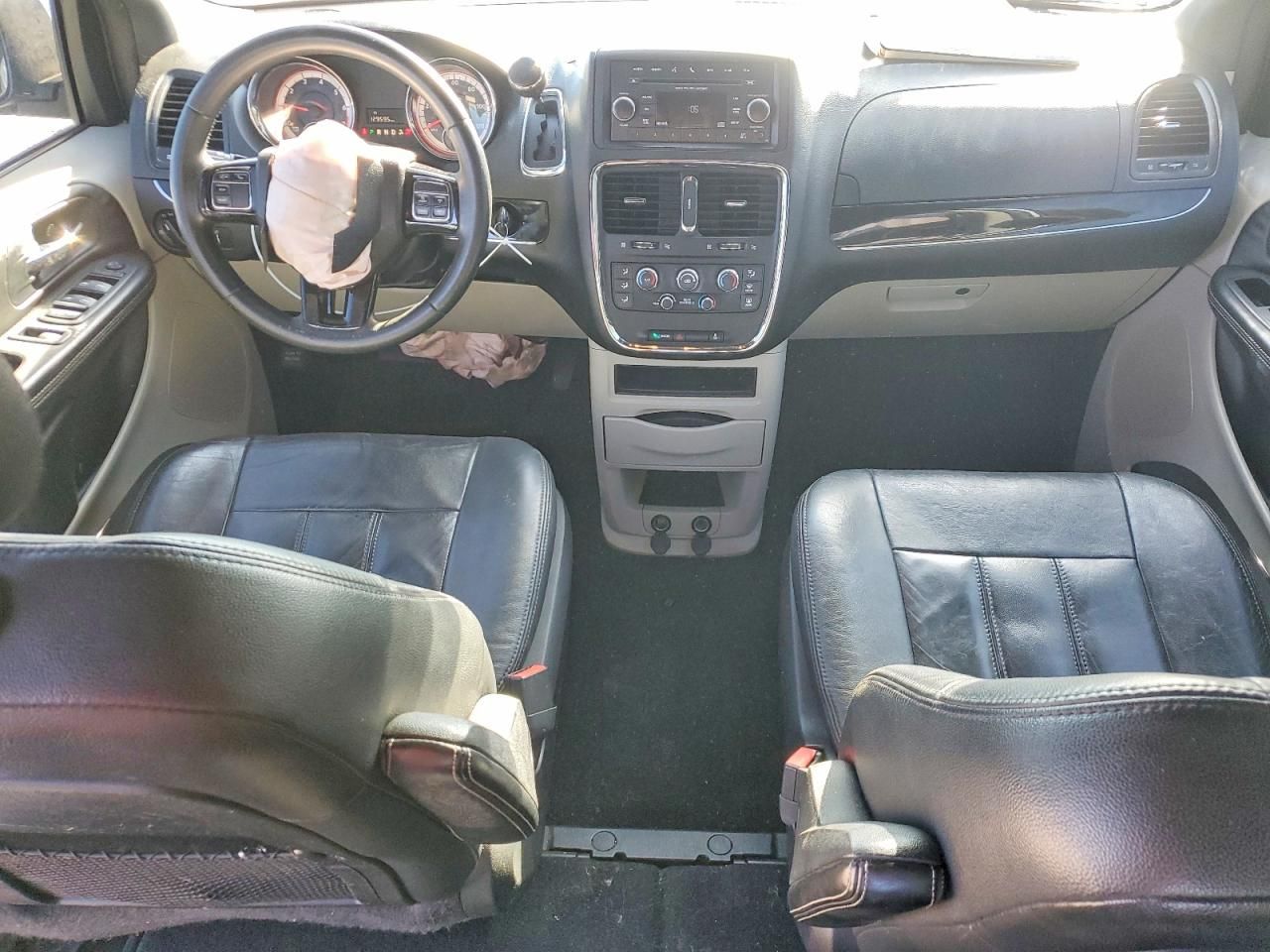 2014 Dodge Grand Caravan se