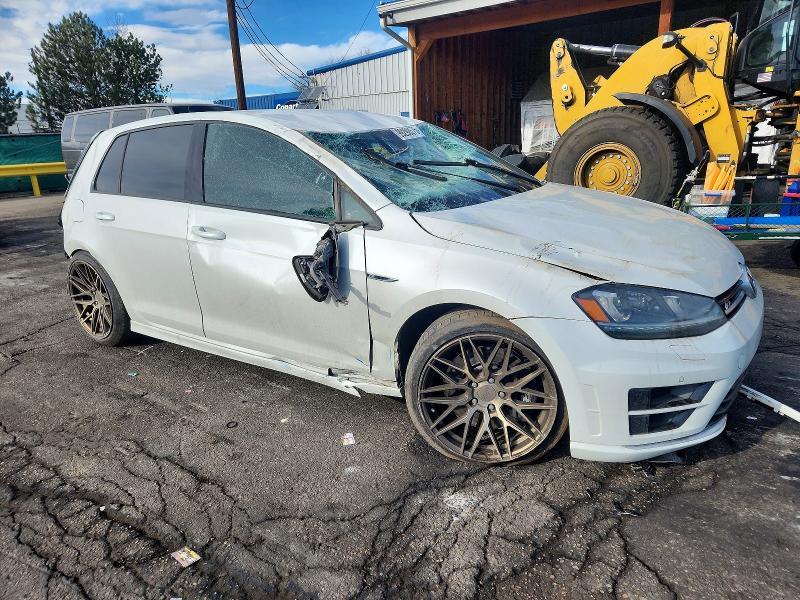 2016 Volkswagen Golf r