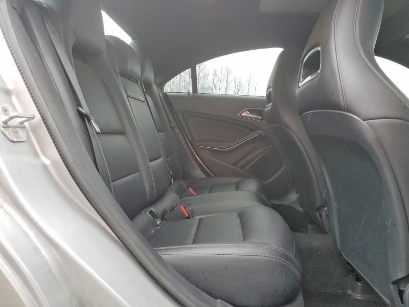 2018 Mercedes-Benz Cla 250