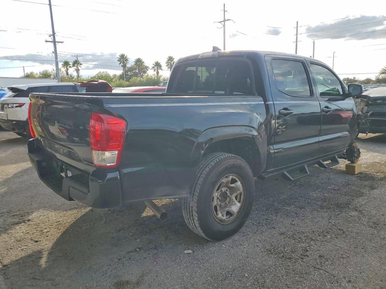 2017 Toyota Tacoma Double cab