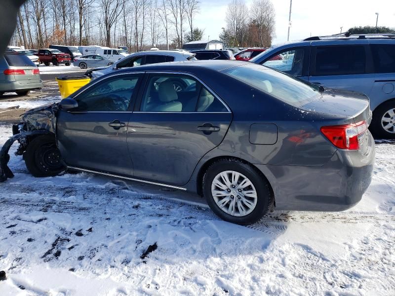 2012 Toyota Camry Hybrid