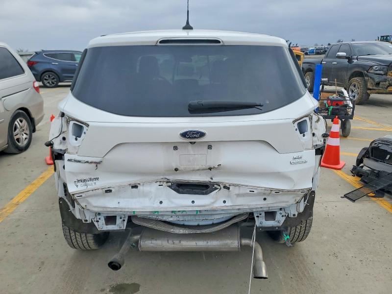 2019 Ford Escape se