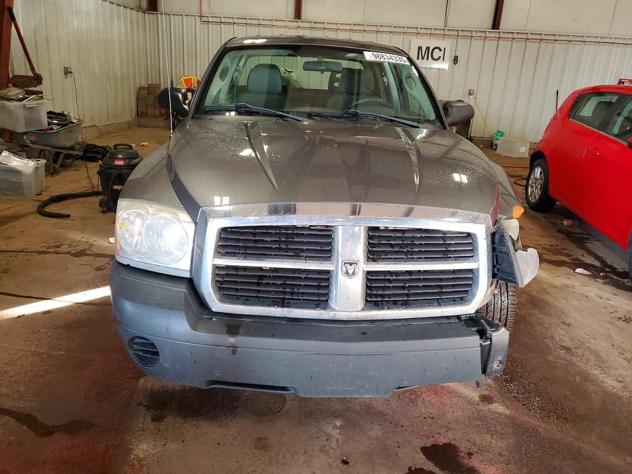 2005 Dodge Dakota Quattro