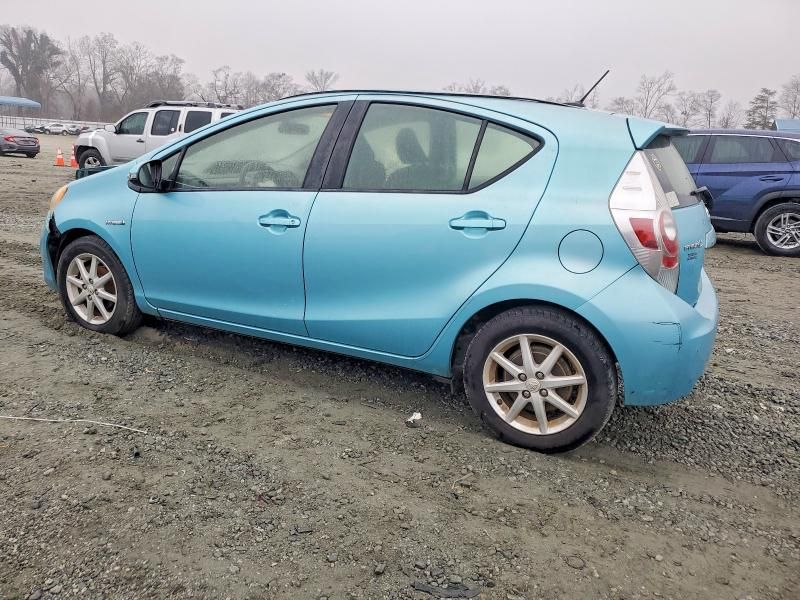 2013 Toyota Prius c