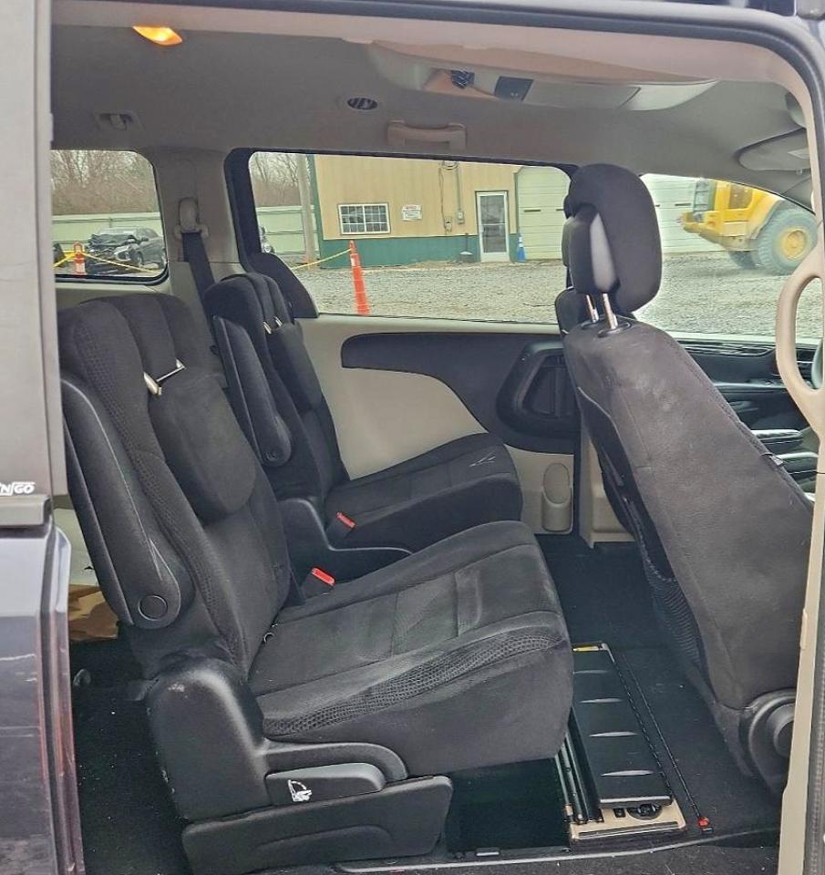 2013 Dodge Grand Caravan sxt