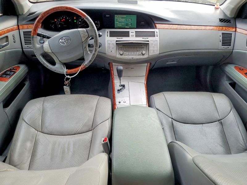 2005 Toyota Avalon Limited