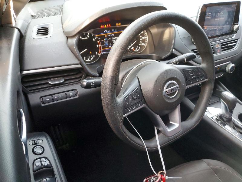 2020 Nissan Altima s