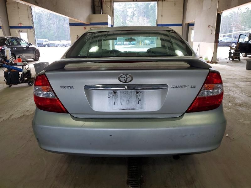 2002 Toyota Camry le