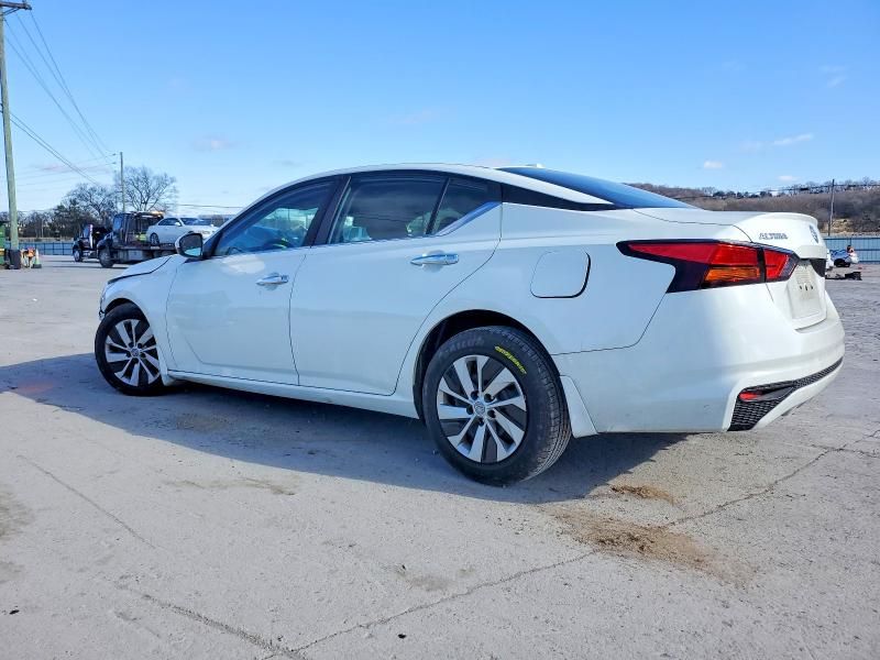 2019 Nissan Altima s