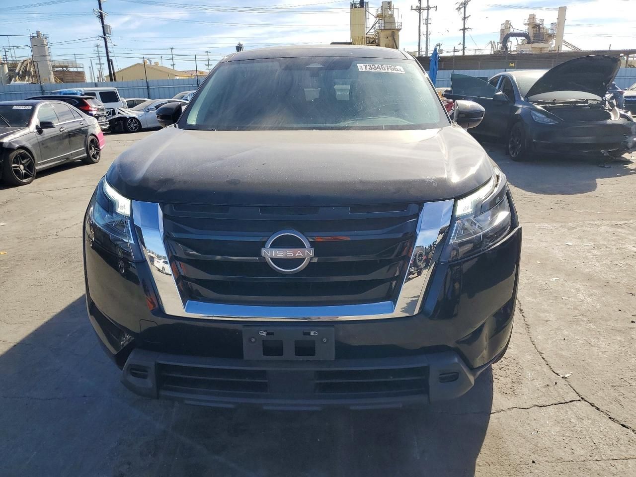 2022 Nissan Pathfinder s