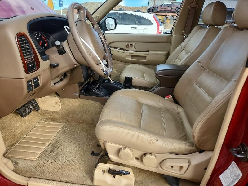 1998 Nissan Pathfinder le