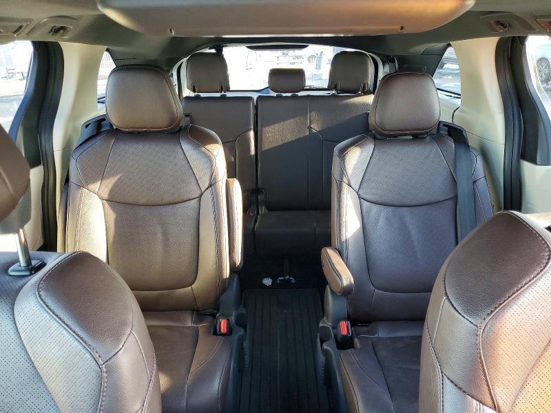 2023 Toyota Sienna Limited