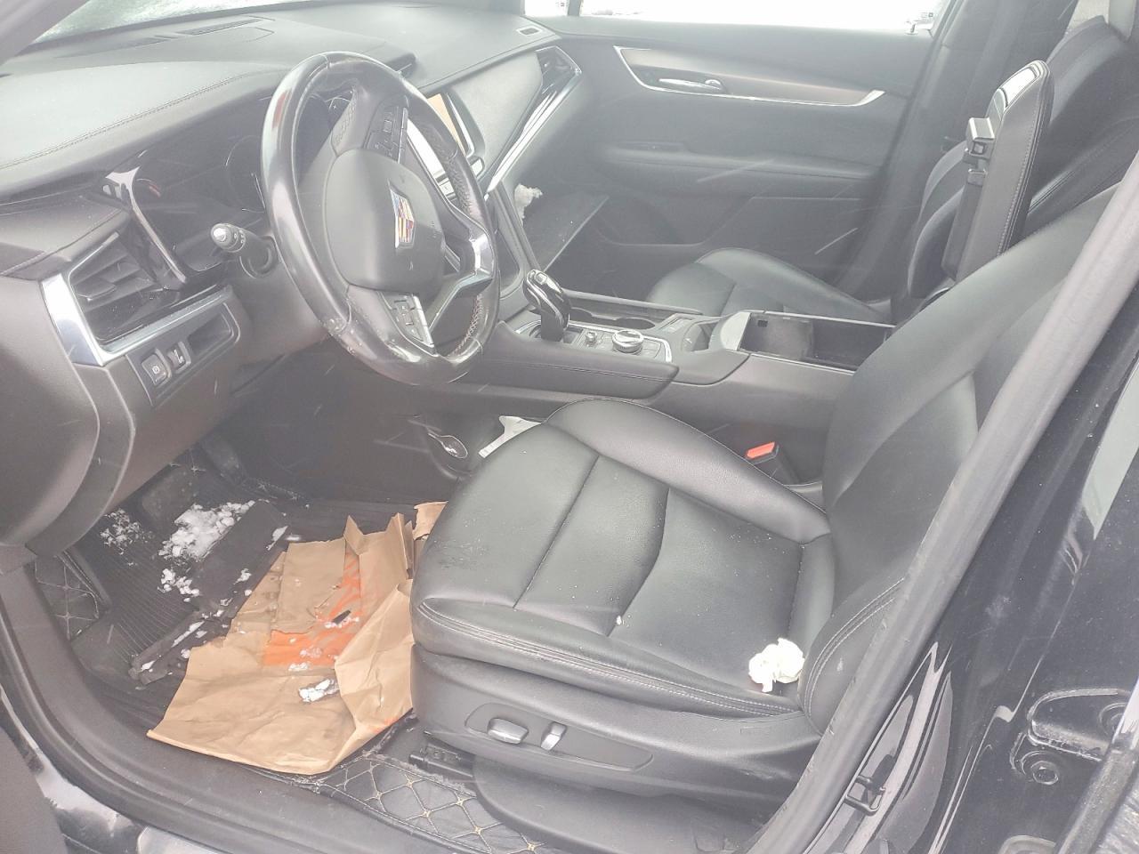 2023 Cadillac XT6 Luxury