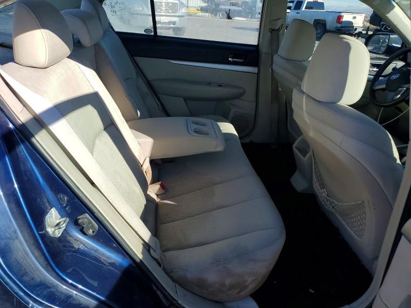 2010 Subaru Legacy 2.5i Premium