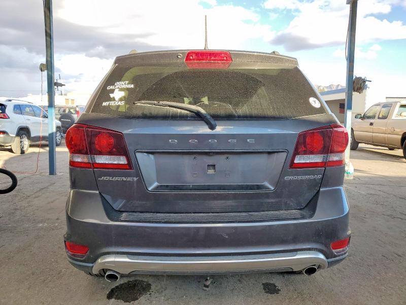 2018 Dodge Journey Crossroad