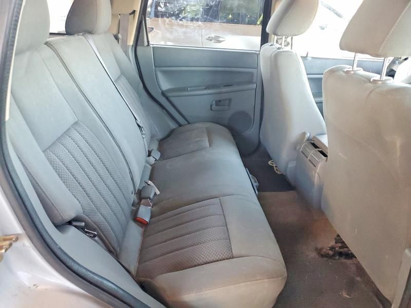 2005 Jeep Grand Cherokee Laredo