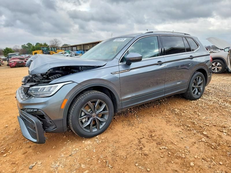 2022 Volkswagen Tiguan se