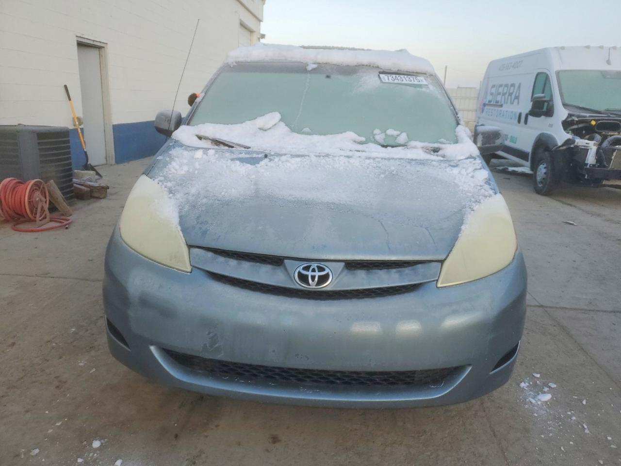 2006 Toyota Sienna ce
