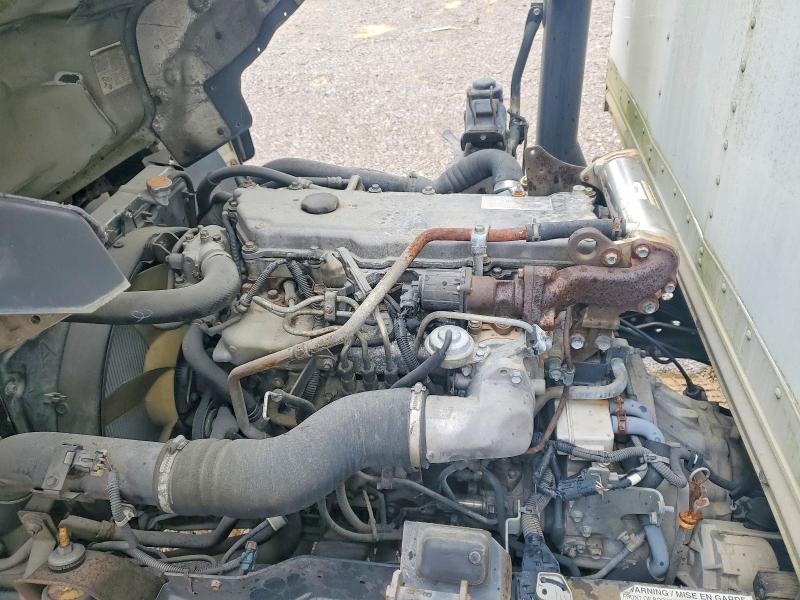 2005 Isuzu Npr box Truck