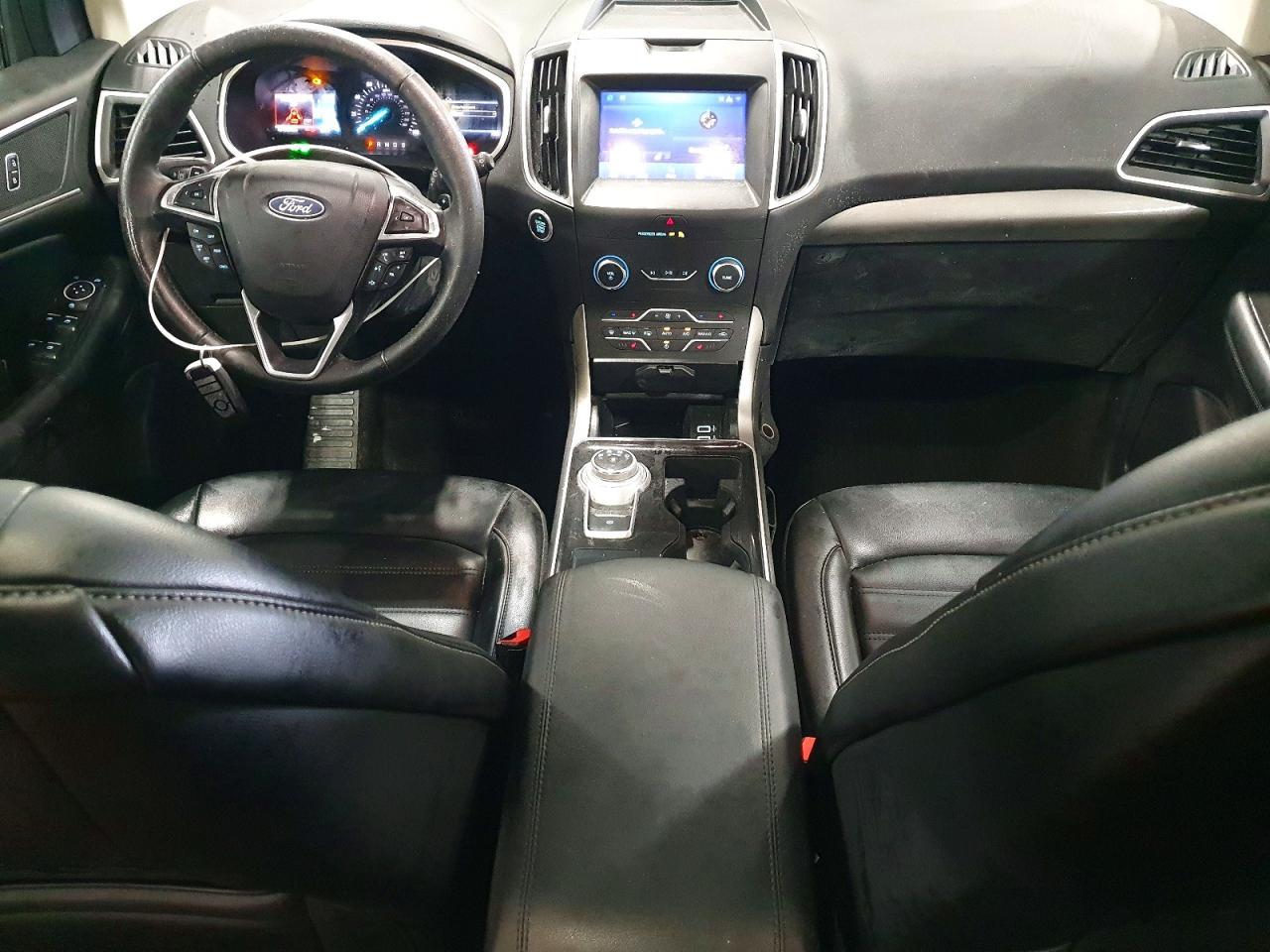 2020 Ford Edge sel