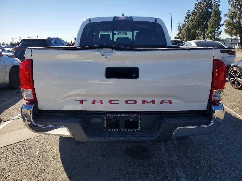 2017 Toyota Tacoma Double cab