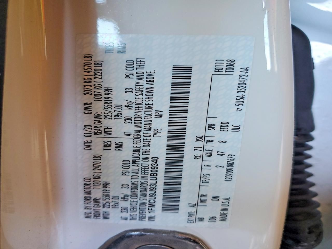 2020 Ford Escape Titanium