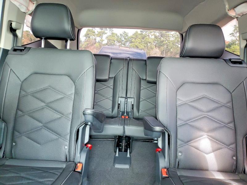 2025 Volkswagen Atlas se