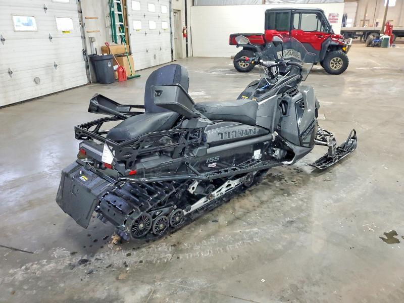2025 Polaris Ris Titan Snowmobile