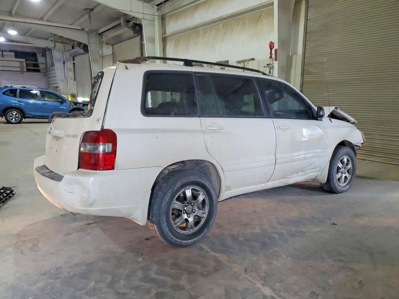 2004 Toyota Highlander Base